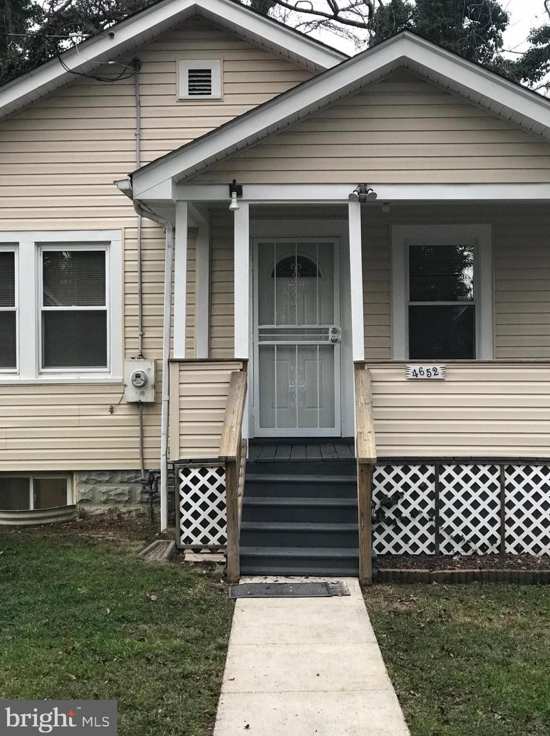 4652 Bennett Ave, Suitland MD  20746-4801 exterior