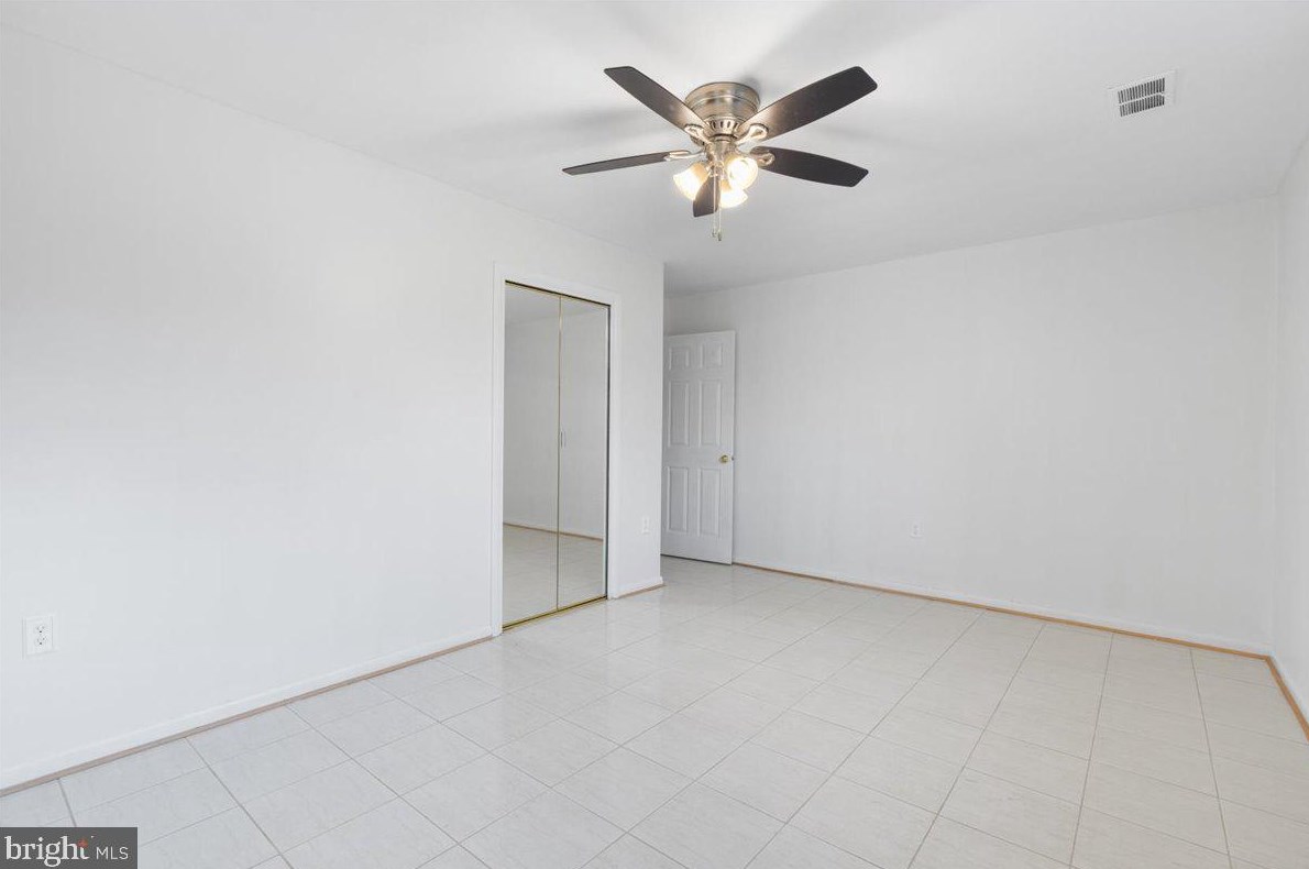 9102 Cheltenham Ave, Clinton MD  20735-2805 exterior