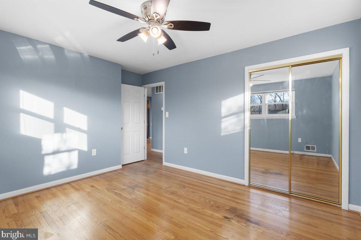 9102 Cheltenham Ave, Clinton MD  20735-2805 exterior