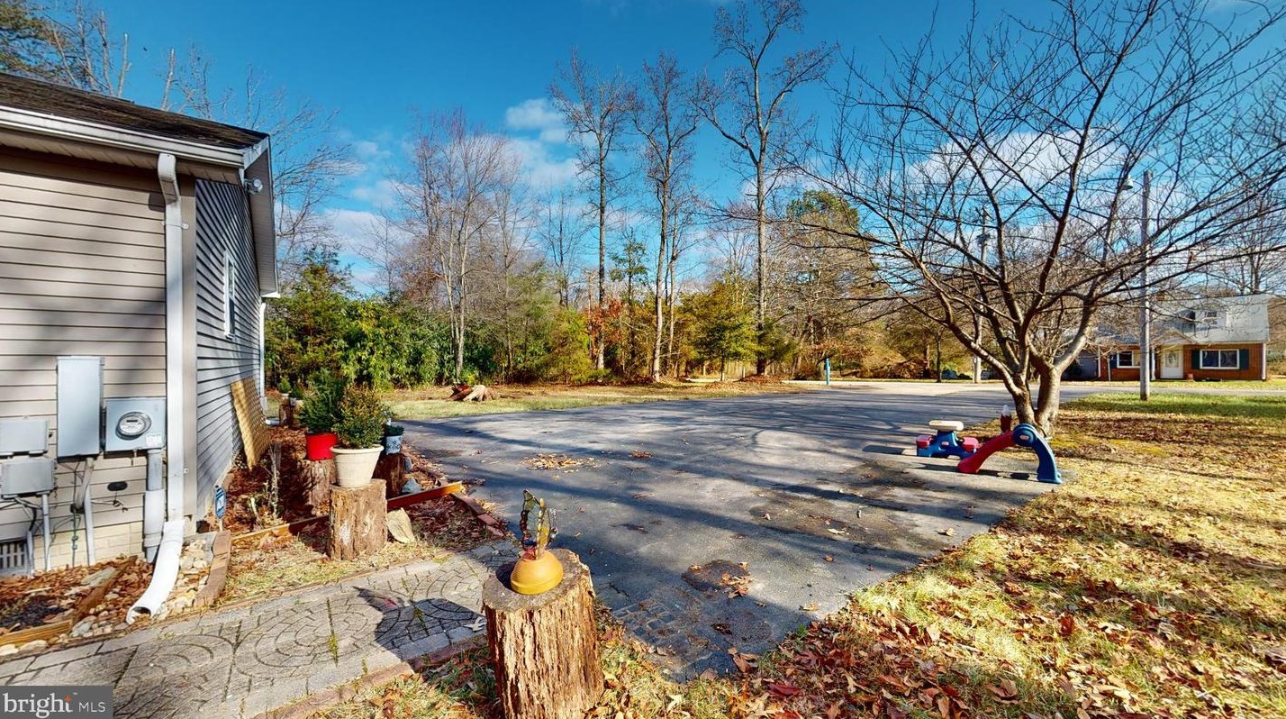 15921 Accolawn Rd, Accokeek MD  20607-2315 exterior