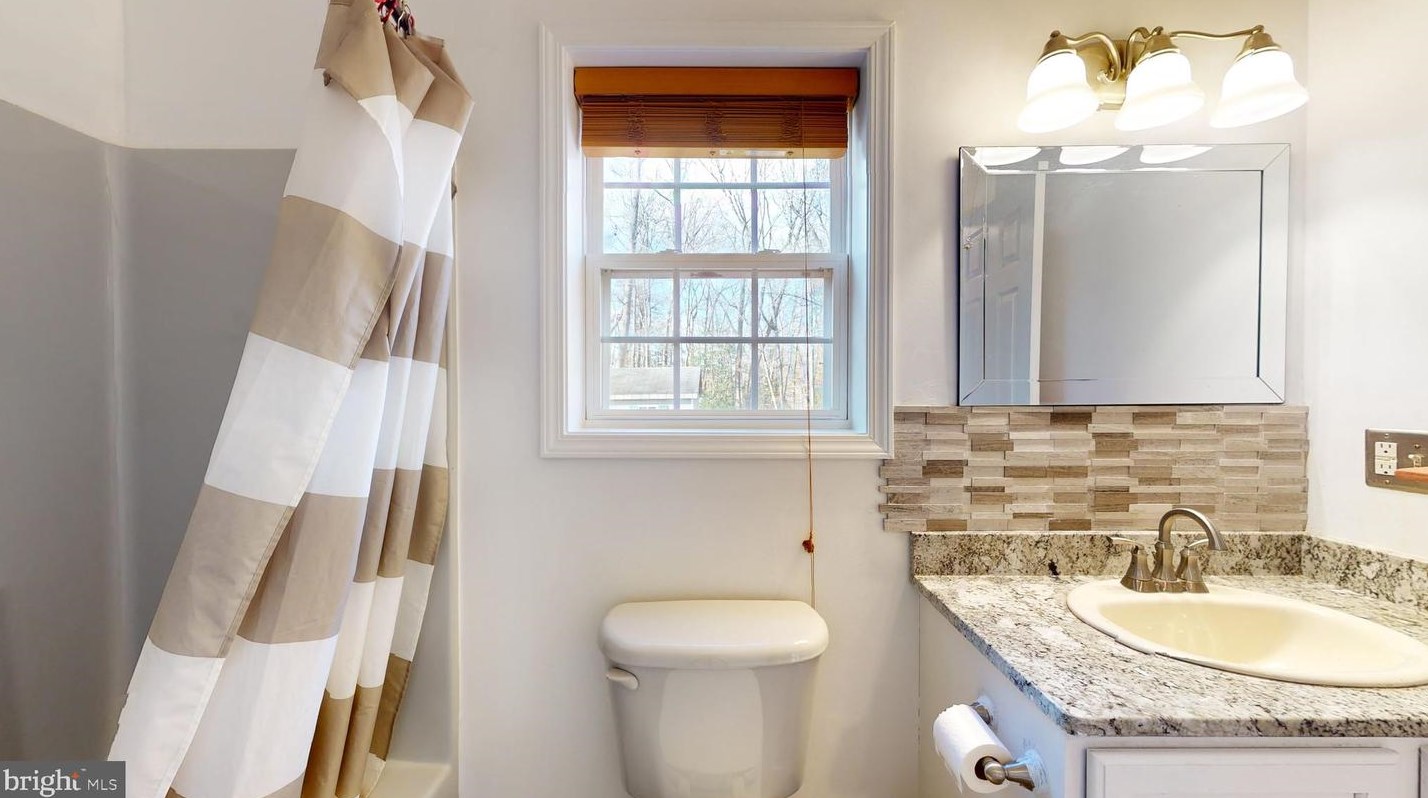 15921 Accolawn Rd, Accokeek MD  20607-2315 exterior