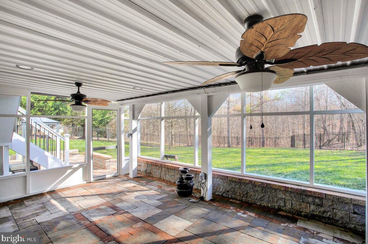 8626 Kittama Dr, Clinton MD  20735-3178 exterior