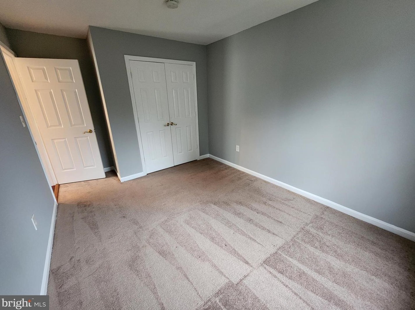 4121 Applegate Ct, Suitland MD  20746-3055 exterior