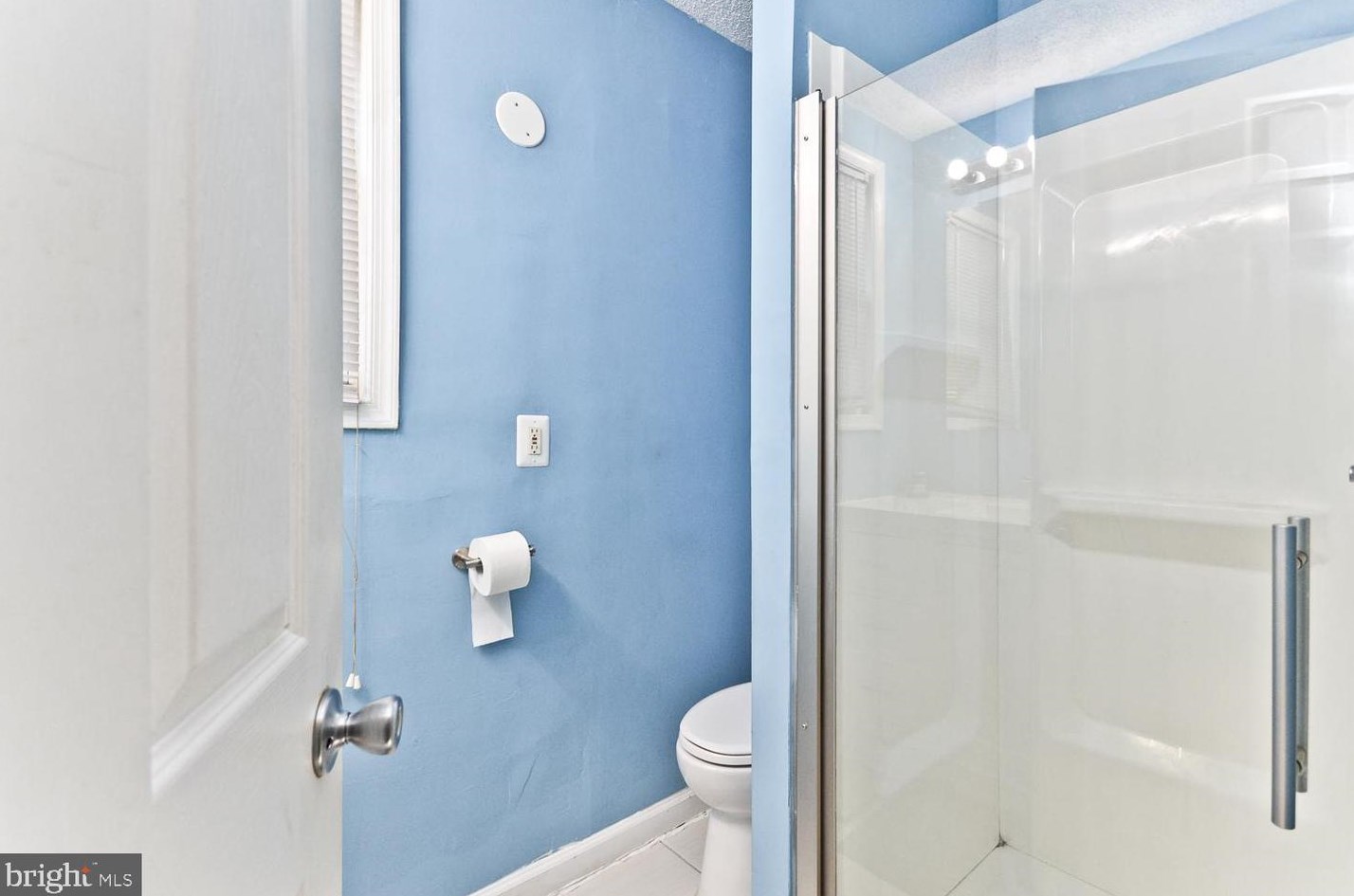 6607 Seat Pleasant Dr, Capitol Heights MD  20743-6023 exterior