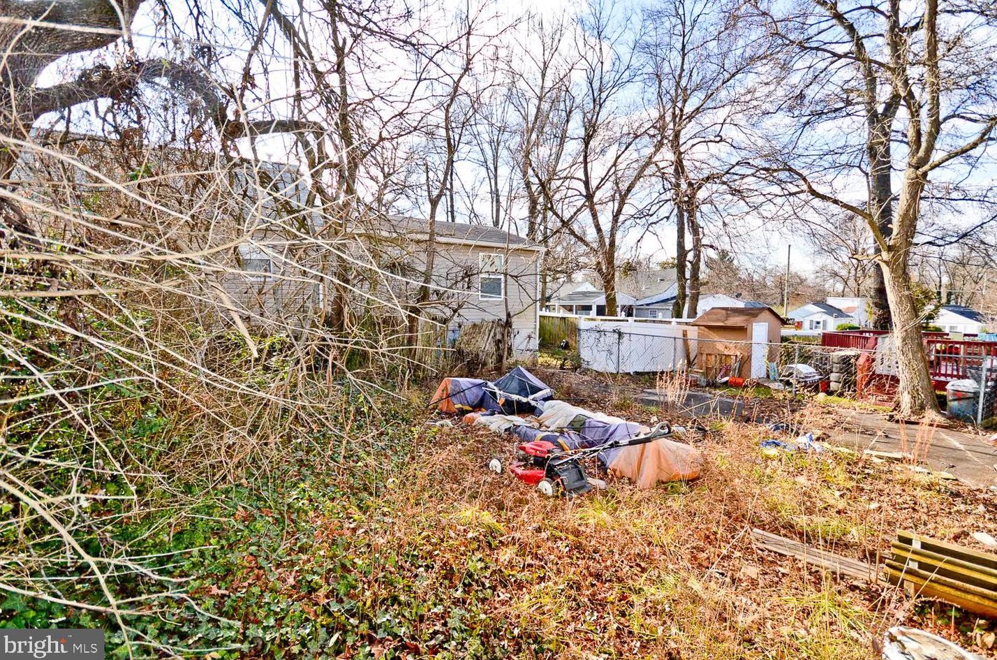 6607 Seat Pleasant Dr, Capitol Heights MD  20743-6023 exterior