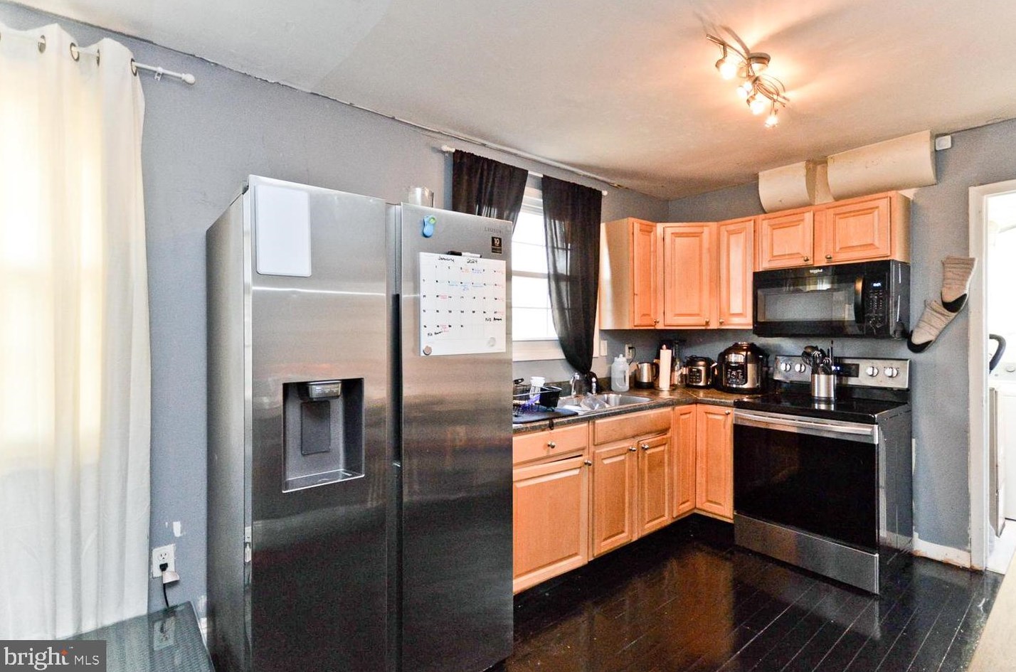 6607 Seat Pleasant Dr, Capitol Heights MD  20743-6023 exterior