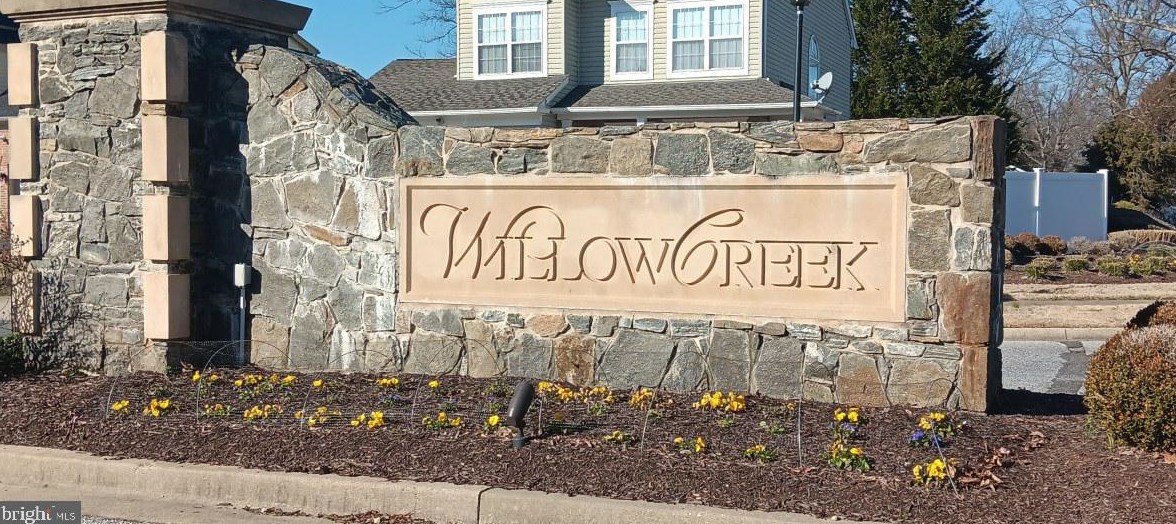 8910 Fox Park Rd, Clinton MD  20735-6112 exterior