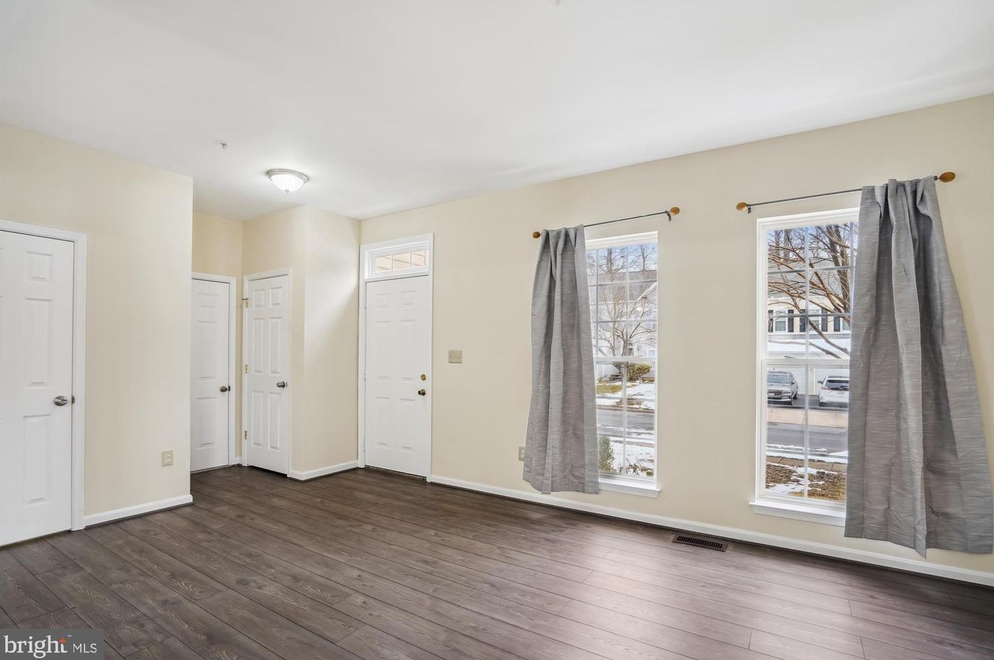 9105 Fox Park Rd, Clinton MD  20735-3041 exterior