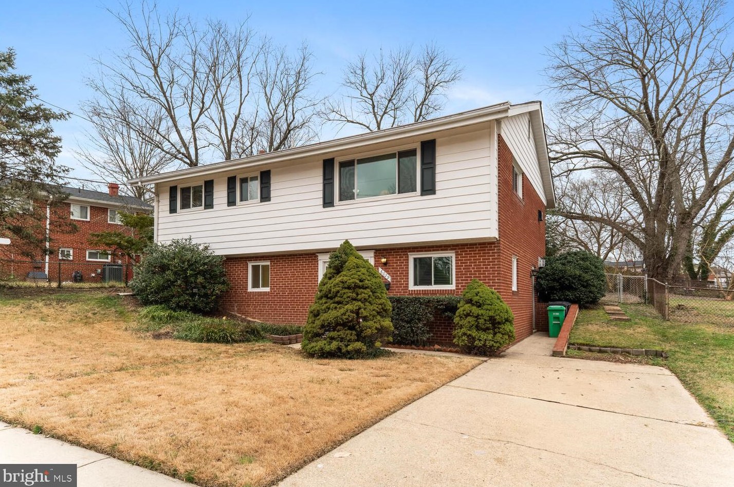 6029 Ladd Rd, Suitland, MD 20746