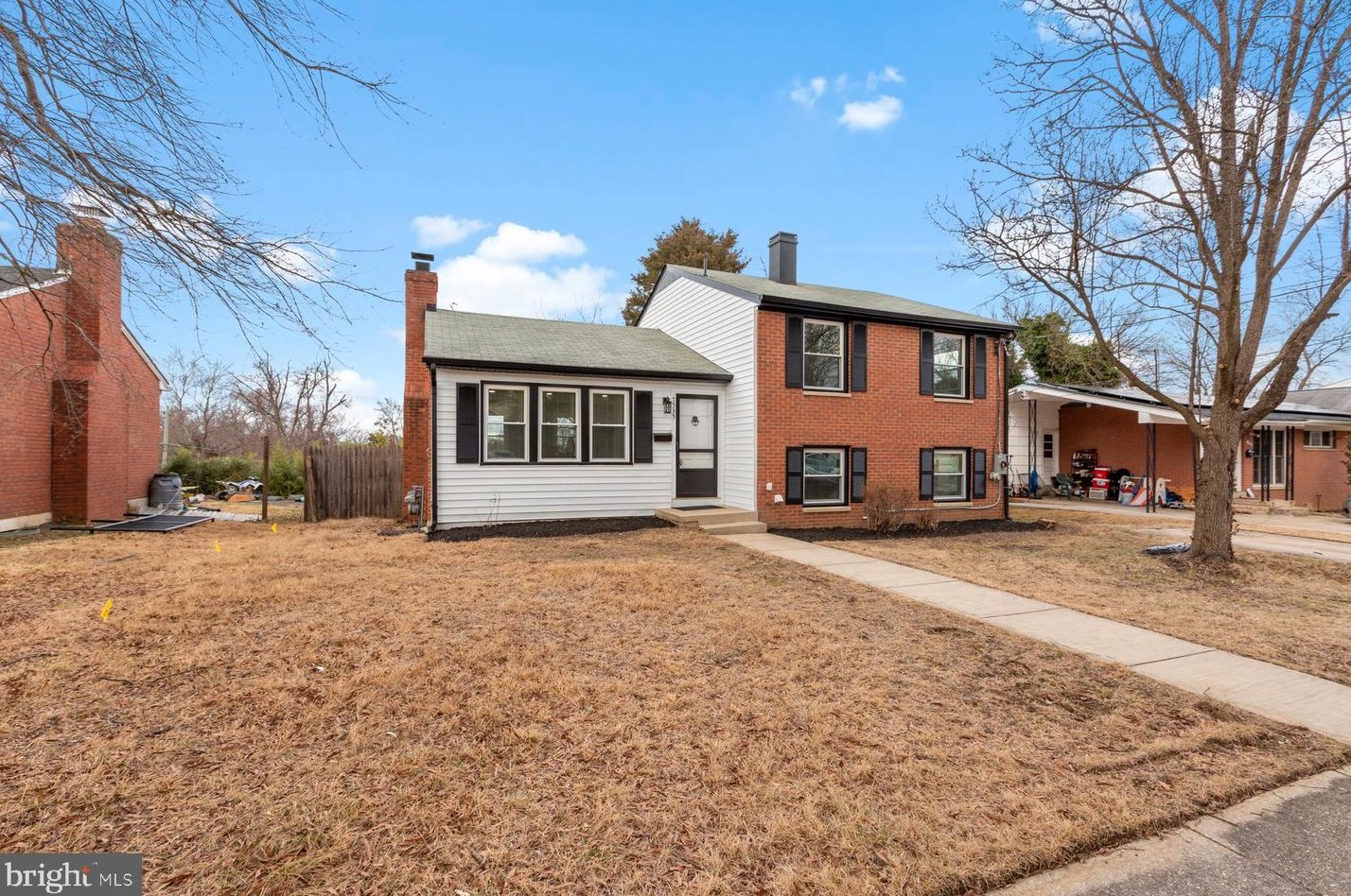 7535 Abbington Dr, Oxon Hill MD  20745-1511 exterior