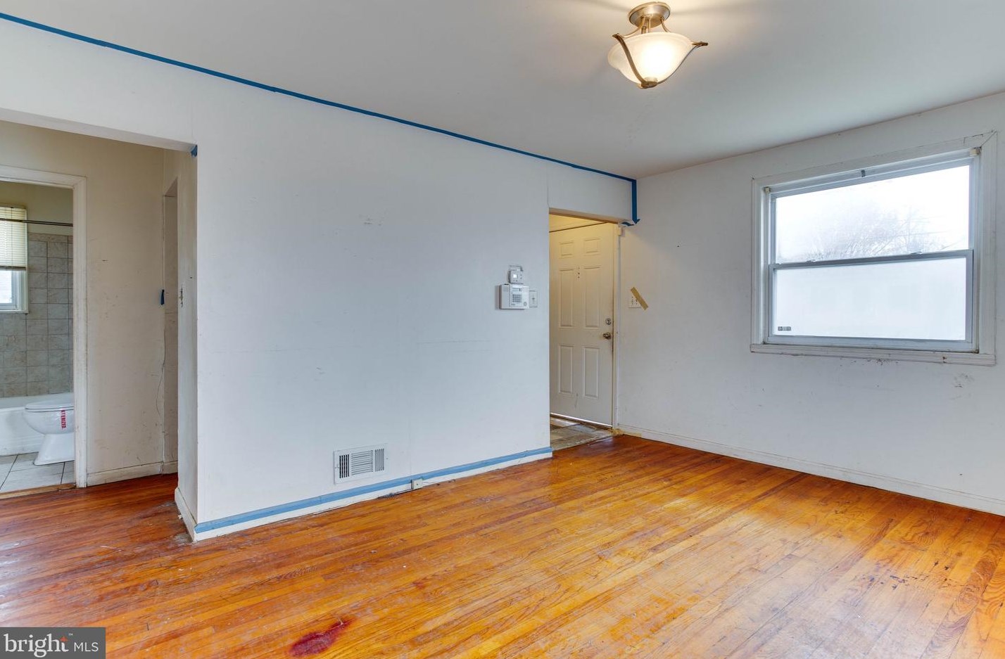 1305 Oates St, Capitol Heights MD  20743-1249 exterior