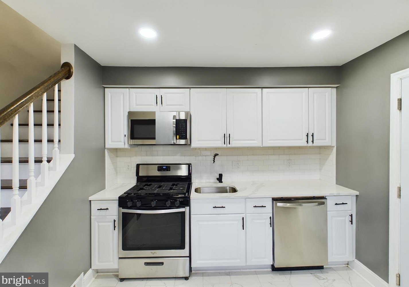 607 64th Ave, Capitol Heights MD  20743-1704 exterior