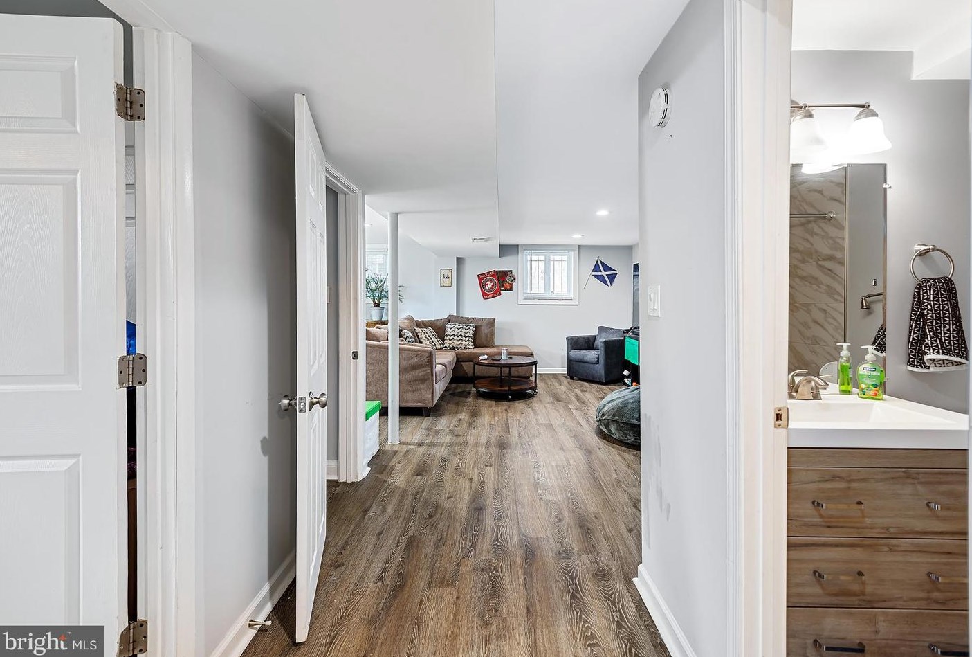 6801 Drylog St, Capitol Heights MD  20743-2401 exterior