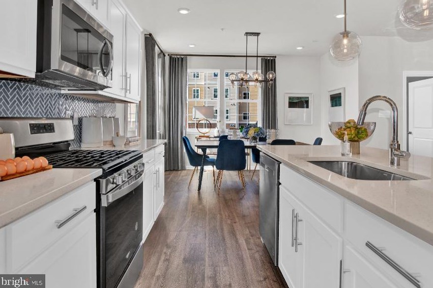 8823 Mimosa Ave, Clinton MD  20735-2648 exterior