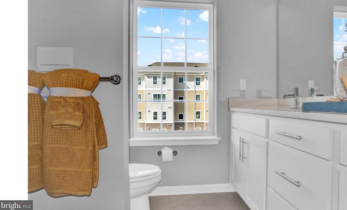 8817 Mimosa Ave, Clinton MD  20735-2648 exterior