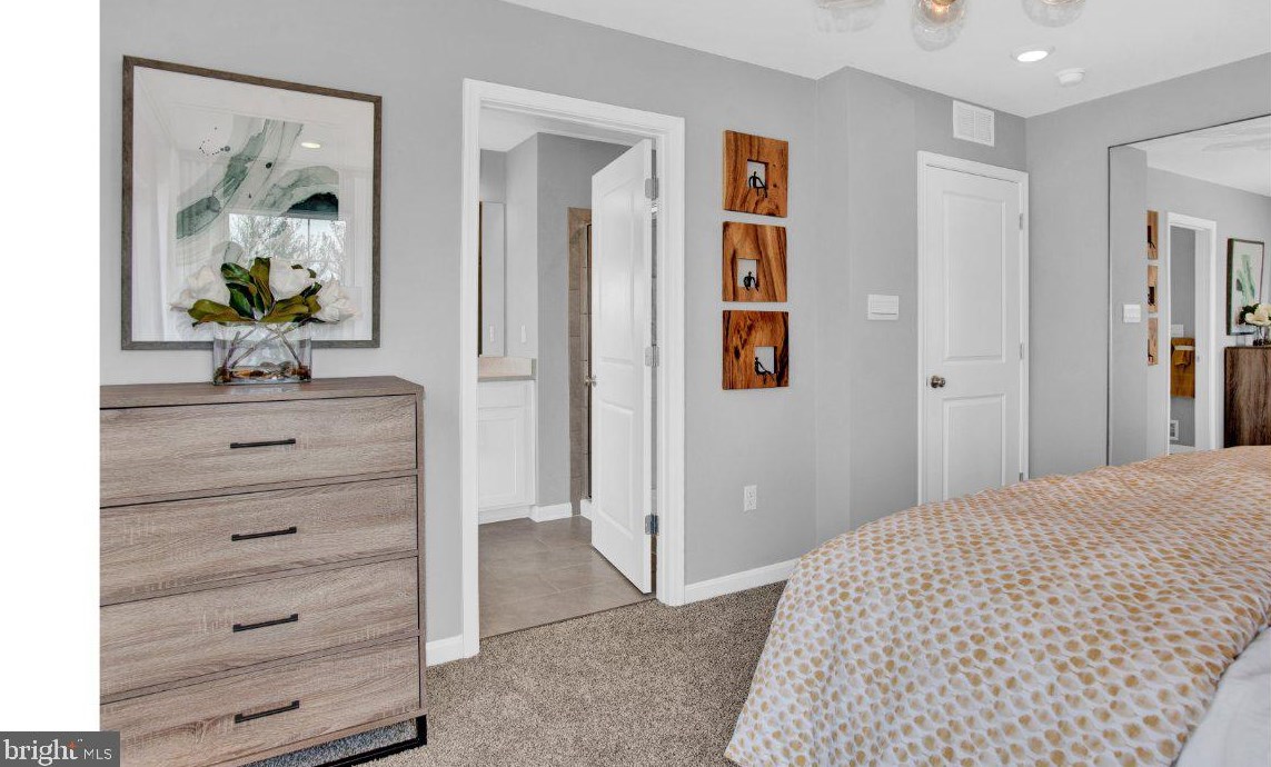 8817 Mimosa Ave, Clinton MD  20735-2648 exterior