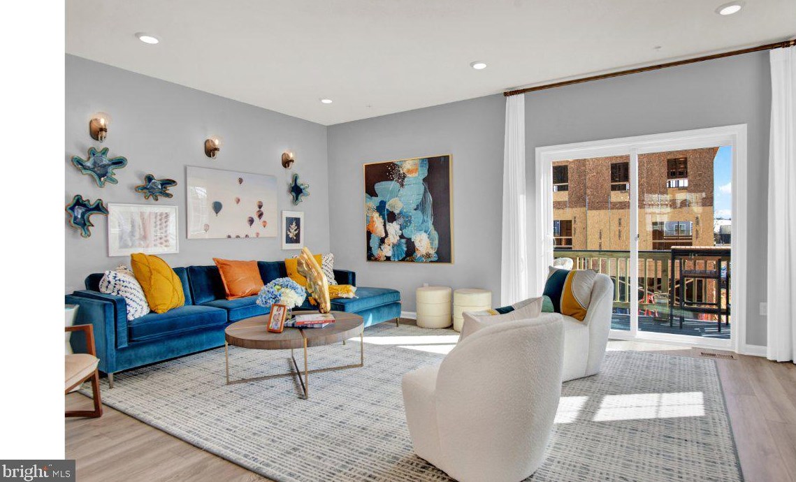 8817 Mimosa Ave, Clinton MD  20735-2648 exterior