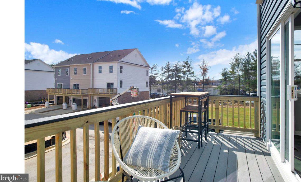 8825 Mimosa Ave, Clinton MD  20735-2648 exterior