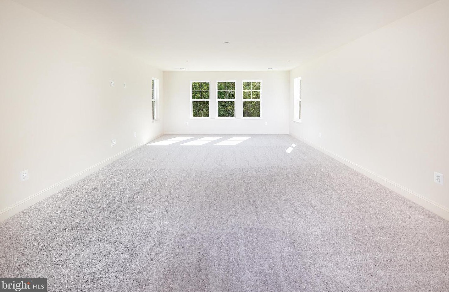 8602 Cedar Chase Dr, Clinton MD  20735-1987 exterior