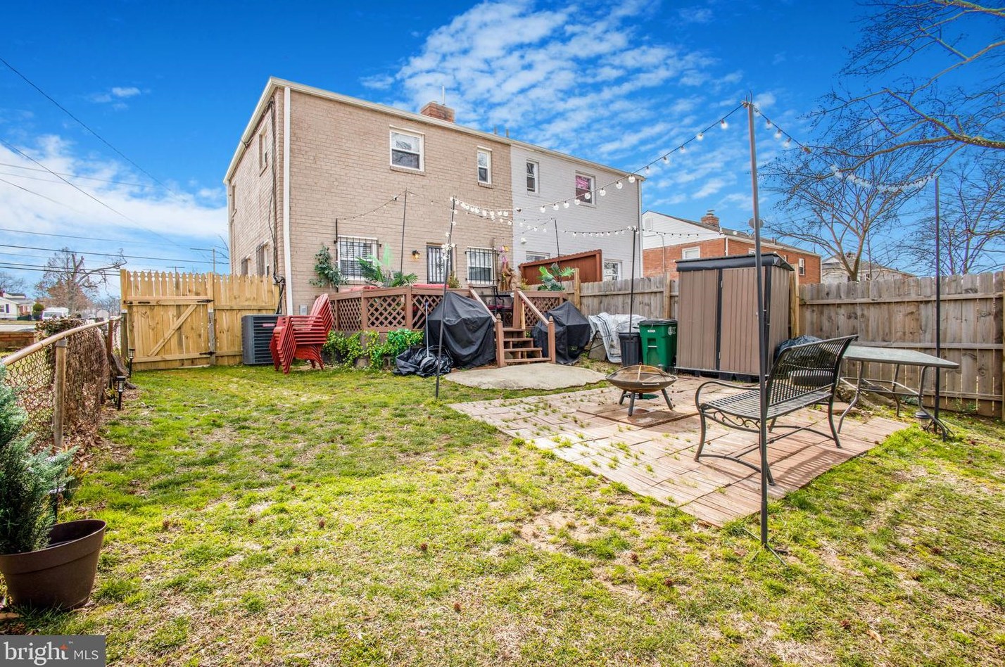 6410 Seat Pleasant Dr, Capitol Heights MD  20743-6015 exterior