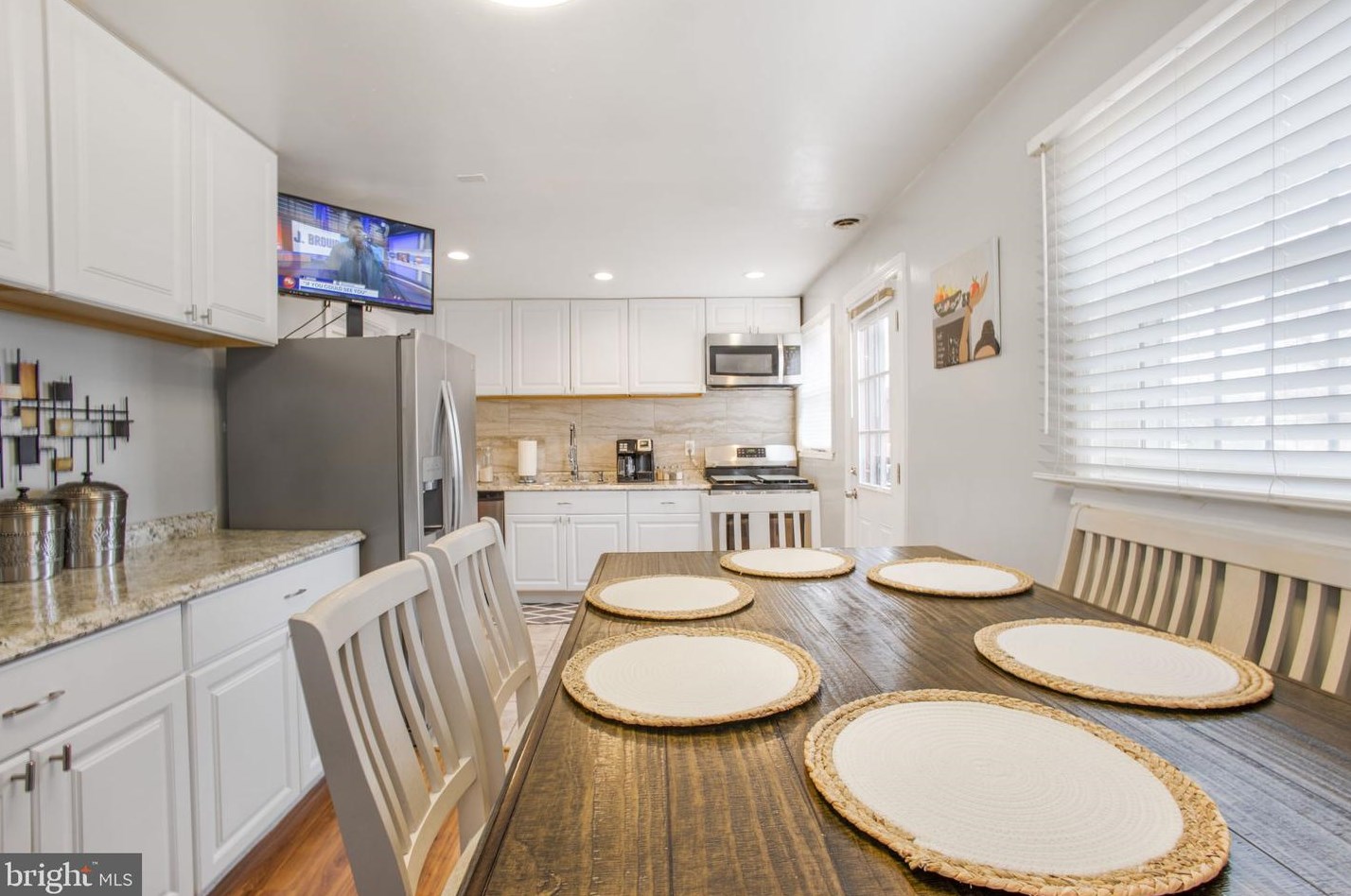 6410 Seat Pleasant Dr, Capitol Heights MD  20743-6015 exterior