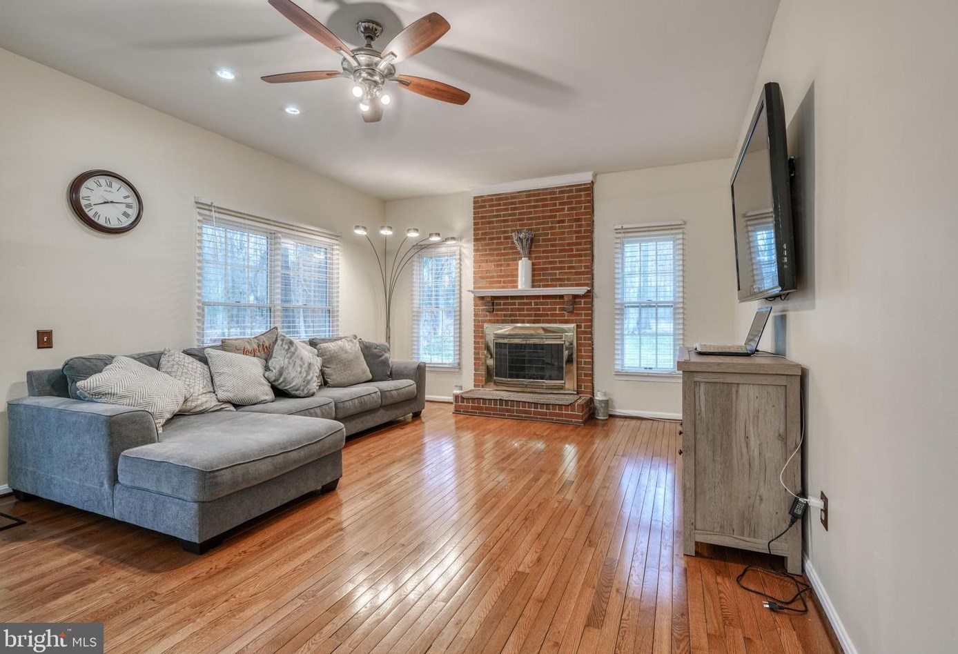 2003 Alleva Ct, Accokeek MD  20607-3255 exterior