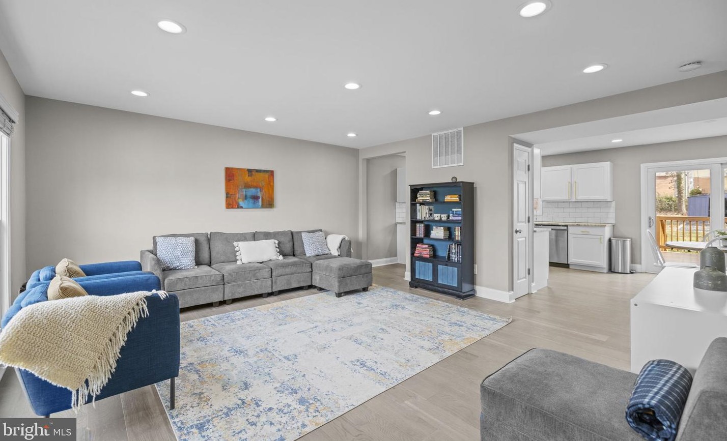 7324 Joplin St, Capitol Heights MD  20743-1819 exterior