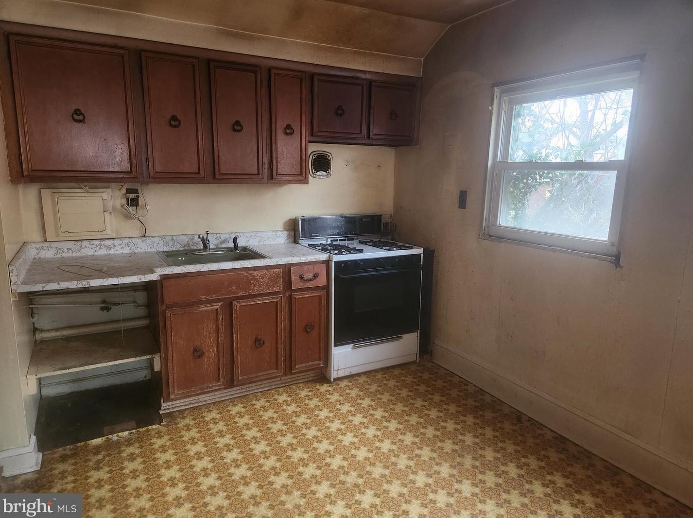 6937 Decatur Pl, Hyattsville, MD 20784