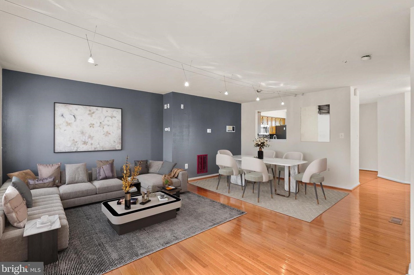 813 Alabaster Ct, Capitol Heights MD  20743-1872 exterior