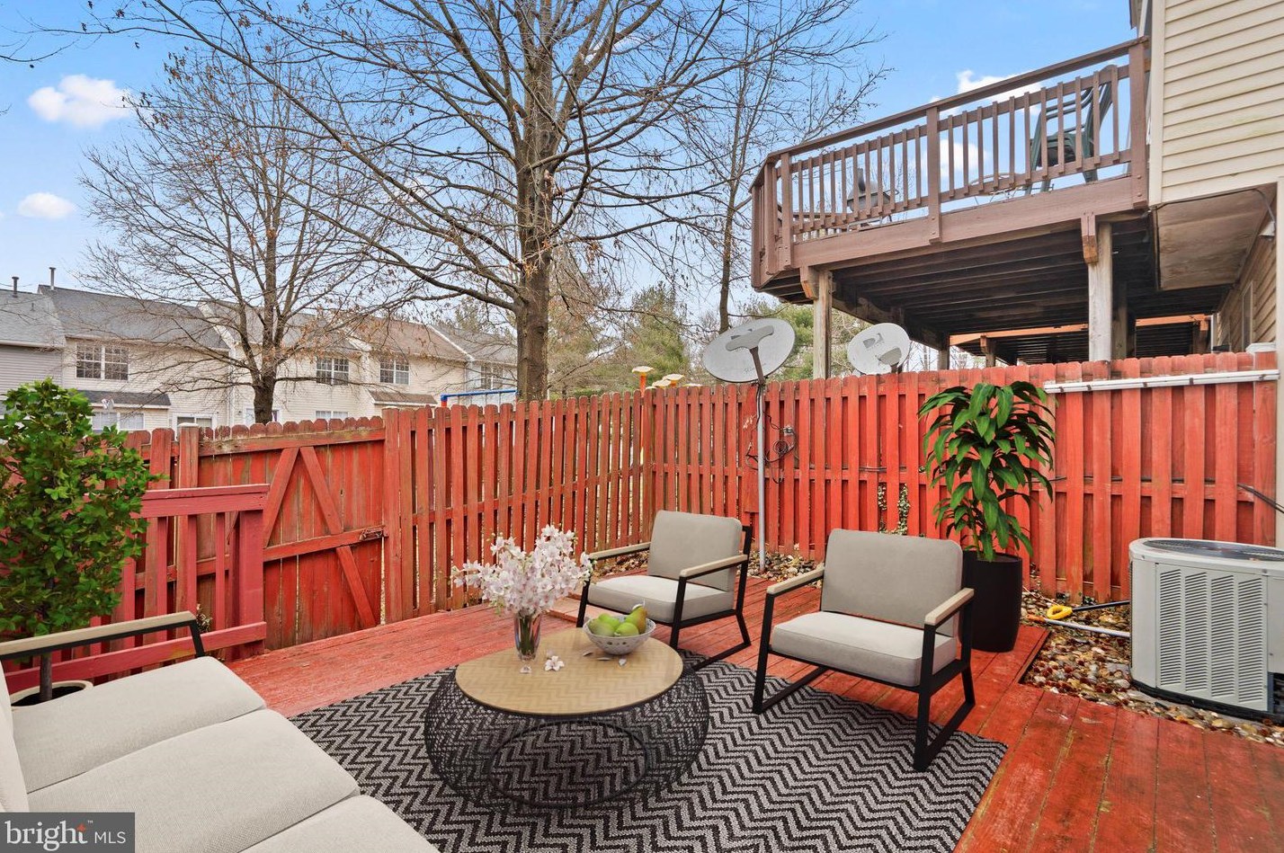 813 Alabaster Ct, Capitol Heights MD  20743-1872 exterior