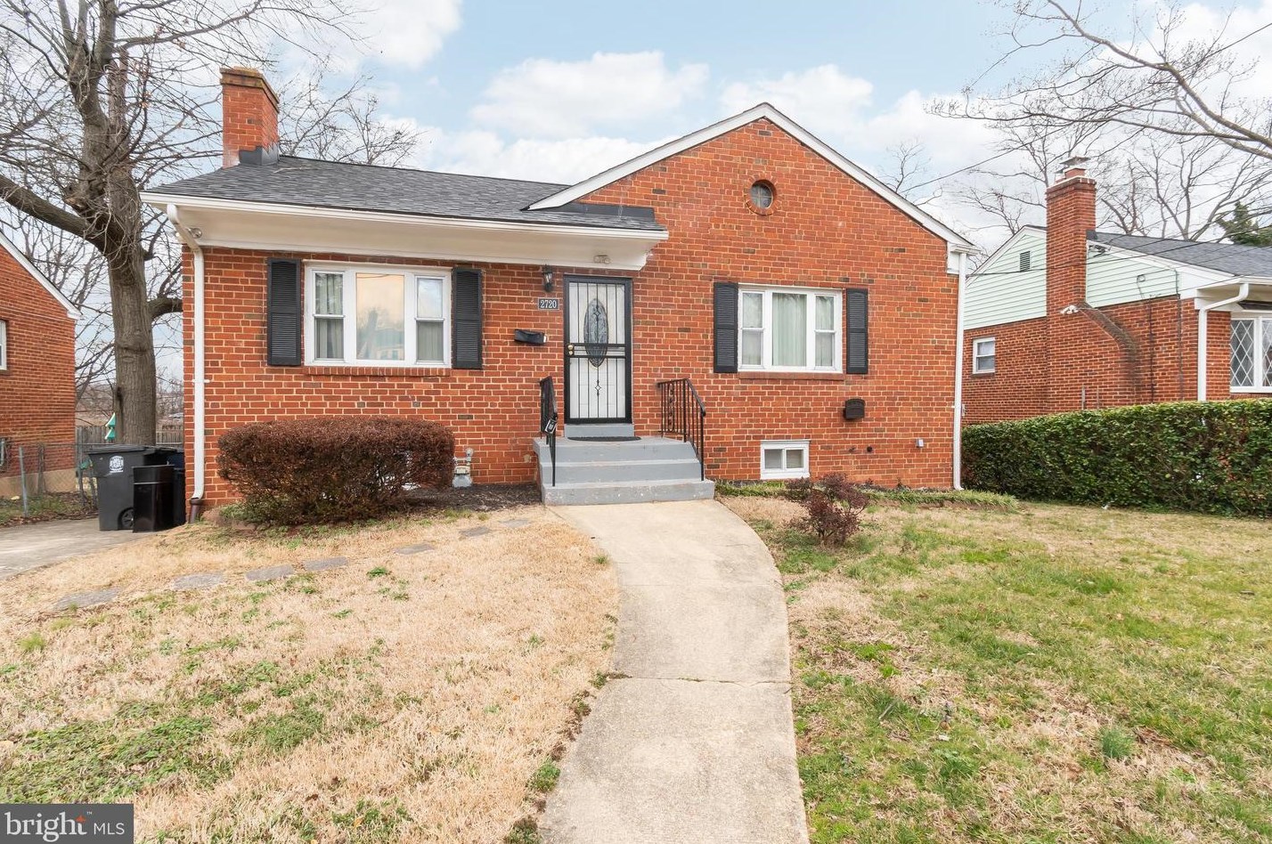 2720 Hawthorne Ter, Hyattsville, MD 20785-1716