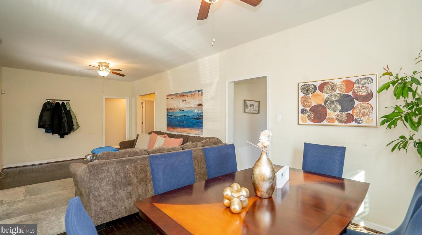 303 69th St, Capitol Heights MD  20743-2114 exterior