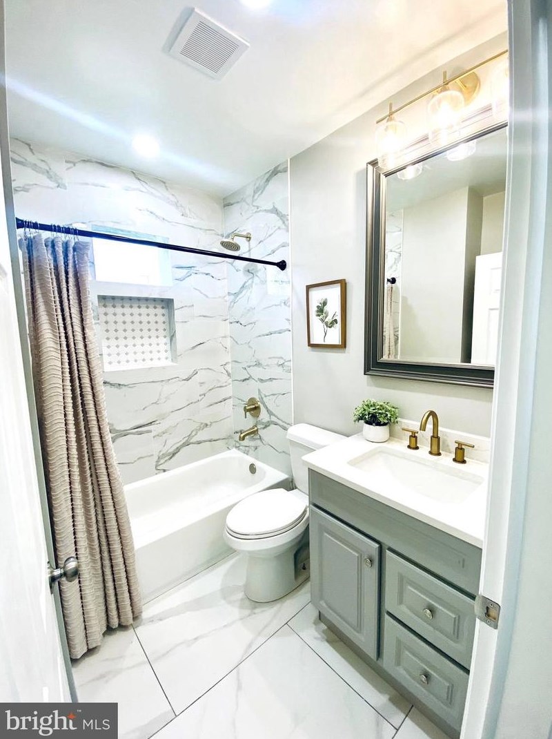 4825 Heath St, Capitol Heights MD 20743-5931 exterior