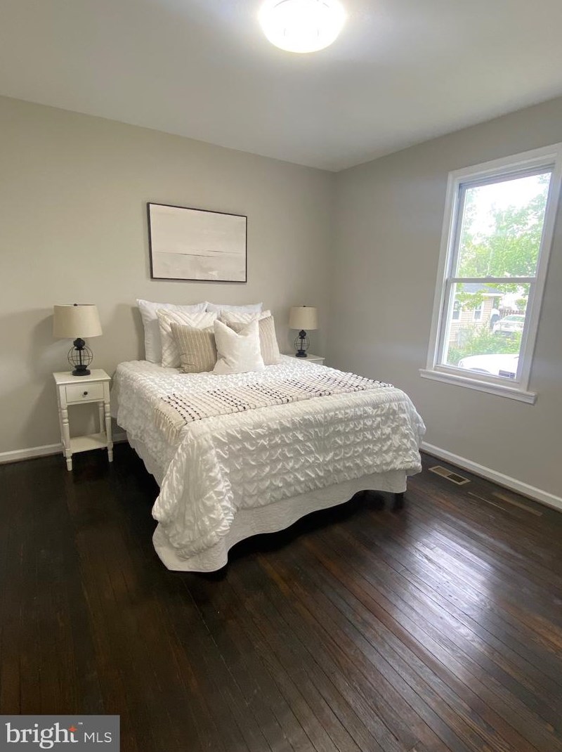 4825 Heath St, Capitol Heights MD 20743-5931 exterior