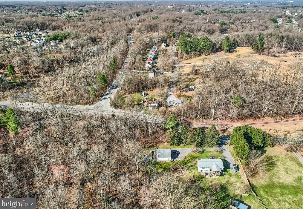 7510 High Bridge Rd, Bowie, MD 20720-5246