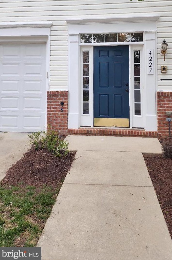 4227 Talmadge Cir, Suitland, MD 20746-4391