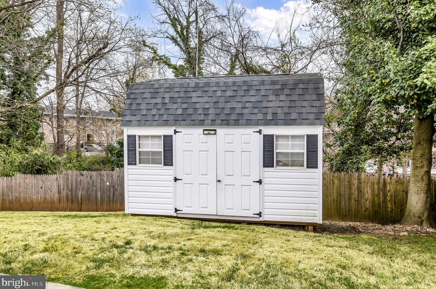 7314 Abbington Dr, Oxon Hill MD  20745-1506 exterior