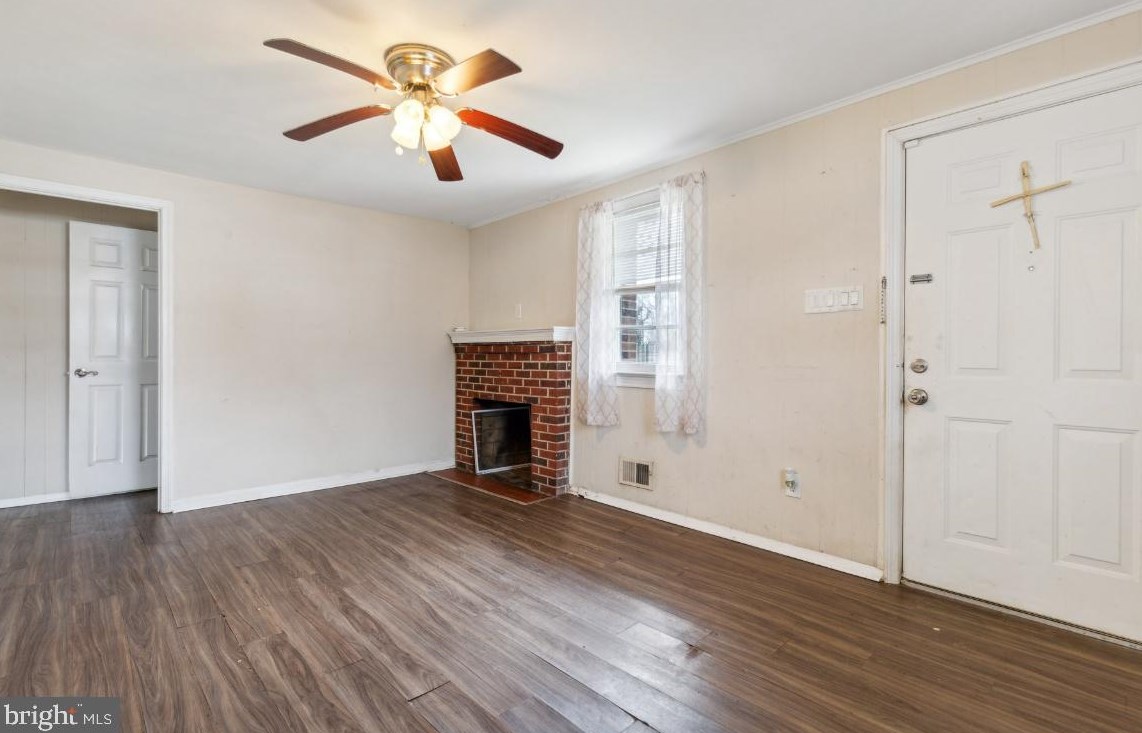 5920 Robin Ln, Suitland, MD 20746