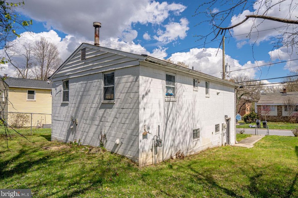 4503 Heath St, Capitol Heights MD  20743-5925 exterior