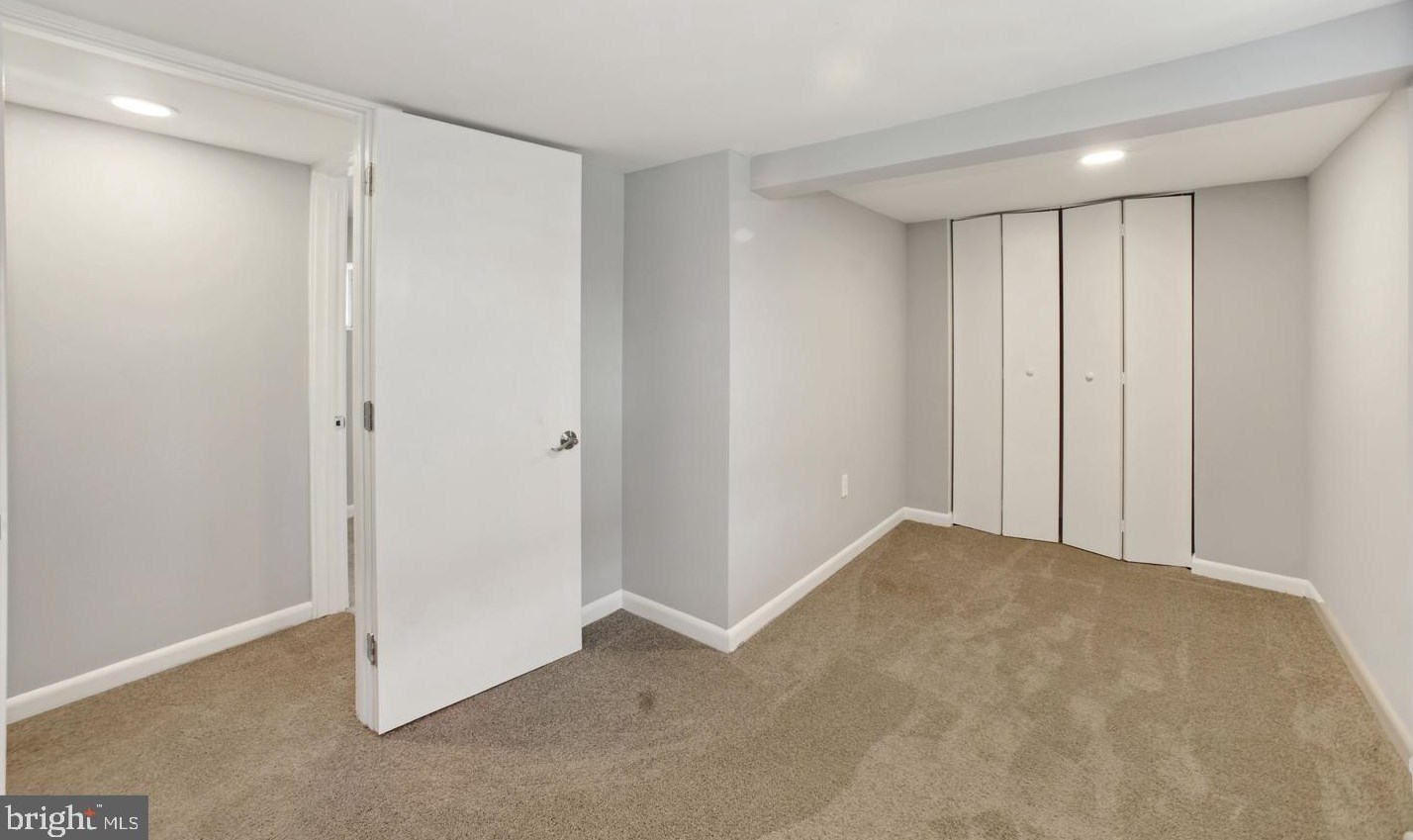 905 Drum Ave, Capitol Heights MD 20743-3951 exterior