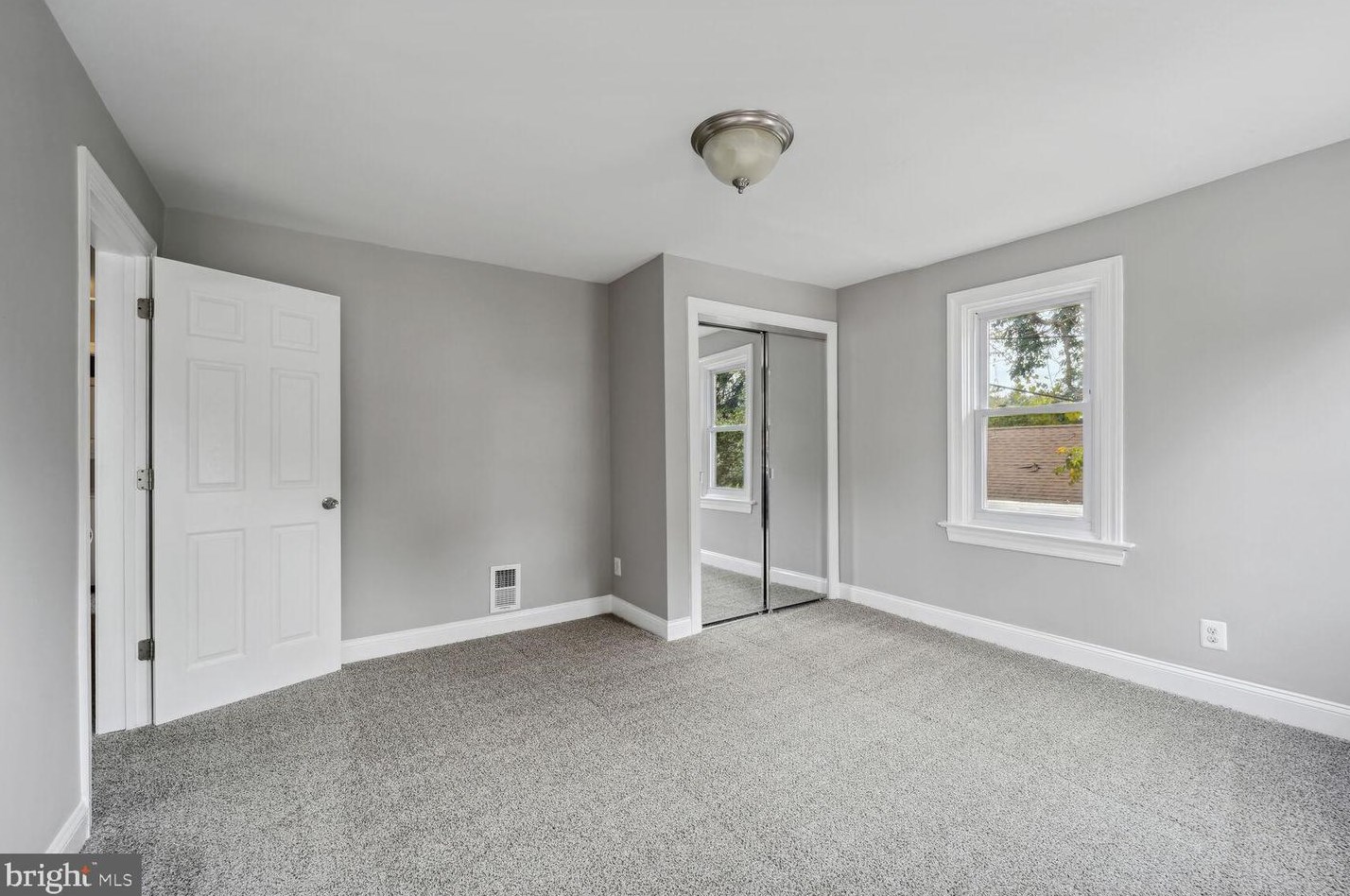 511 70 St, Capitol Heights MD 20743-2240 exterior