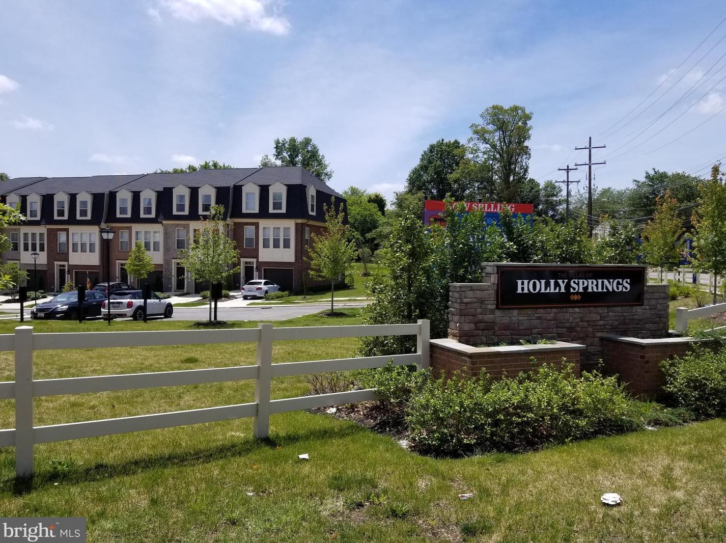 5836 Holly Springs Dr, Capitol Heights MD  20743-4339 exterior