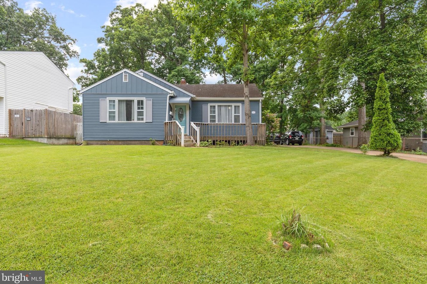 9123 6th St, Lanham, MD 20706