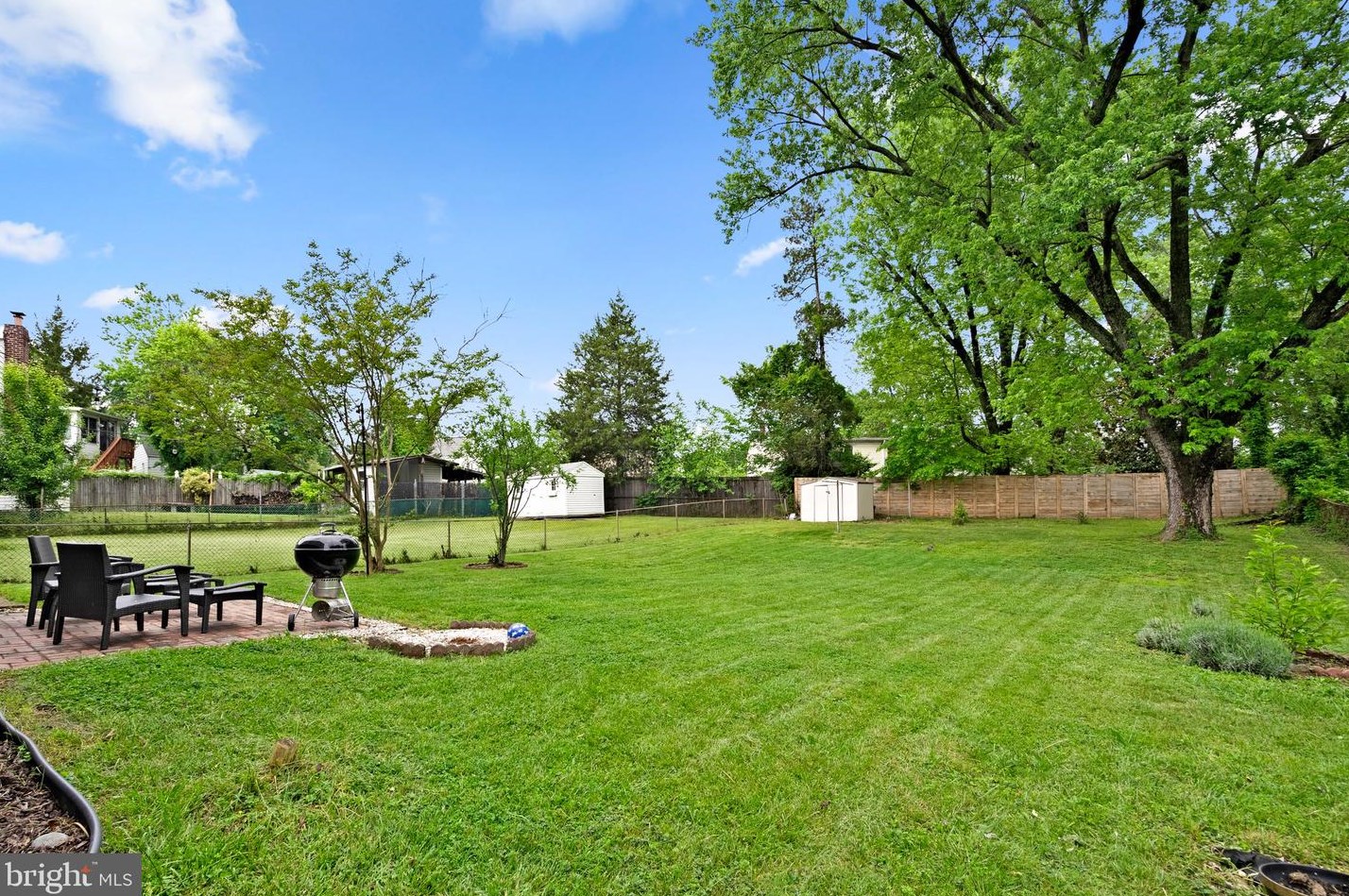 6807 10 Ave, Silver Spring MD 20912-5940 exterior