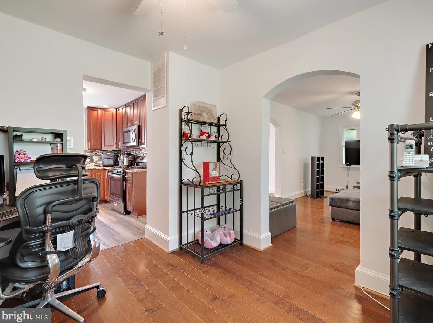 4615 Southern Ave, Capitol Heights MD 20743-5188 exterior