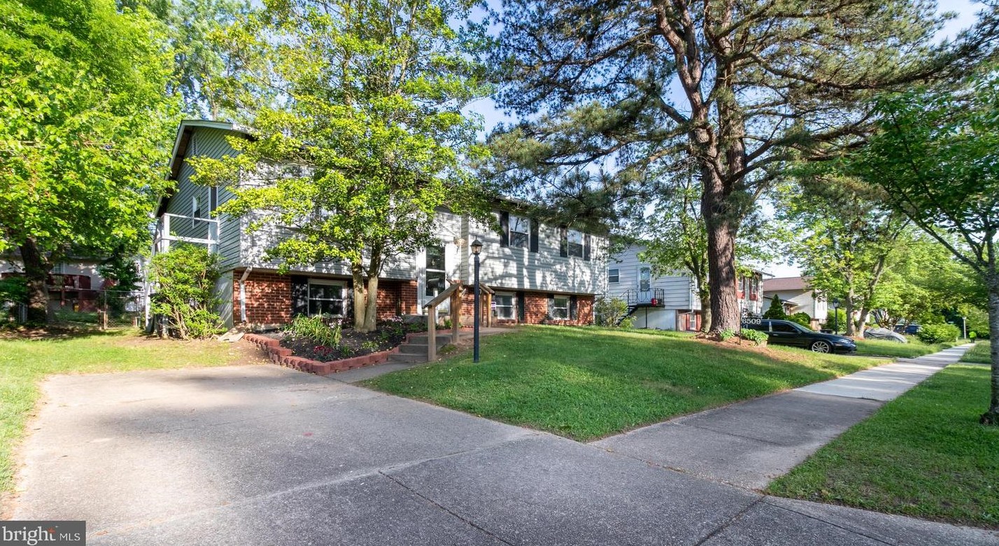 6509 Edgerton Dr, Lanham, MD 20706