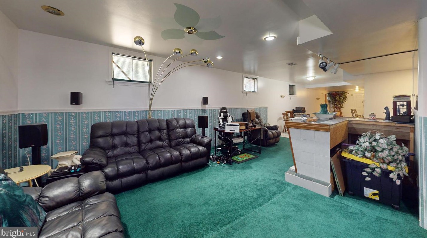 2113 Alleva Ct, Accokeek MD 20607-3254 exterior