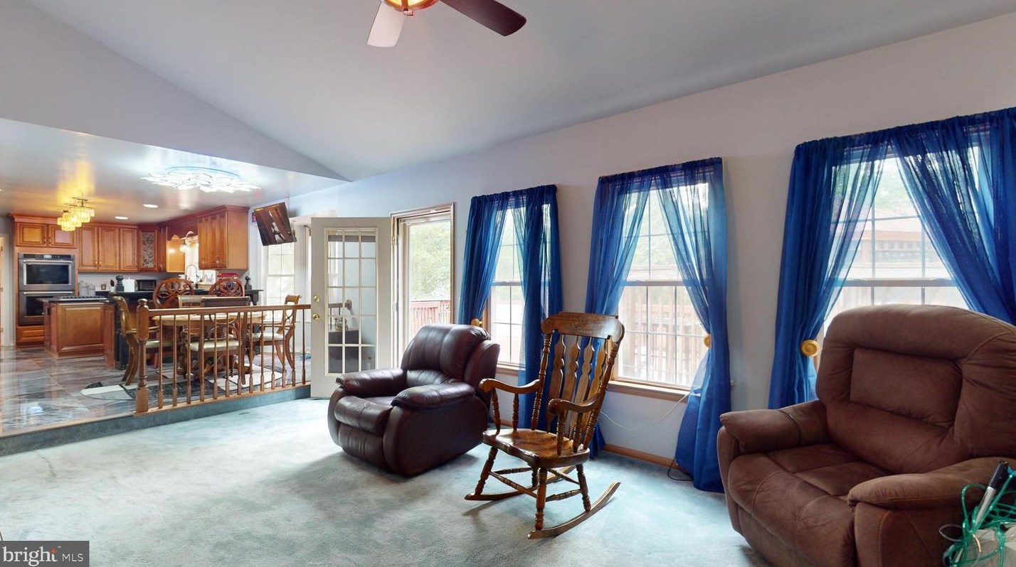 2113 Alleva Ct, Accokeek MD 20607-3254 exterior