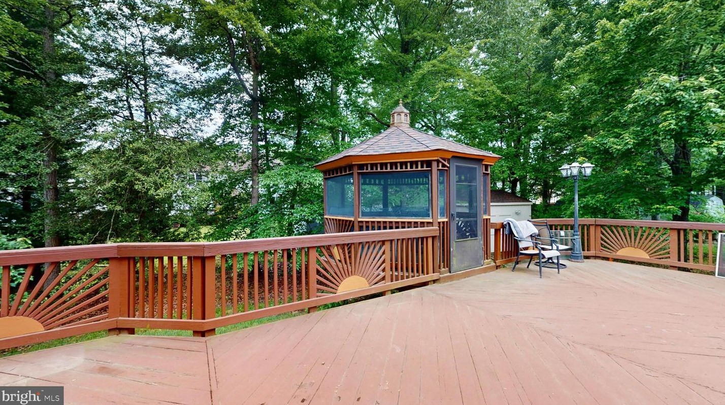 2113 Alleva Ct, Accokeek MD 20607-3254 exterior