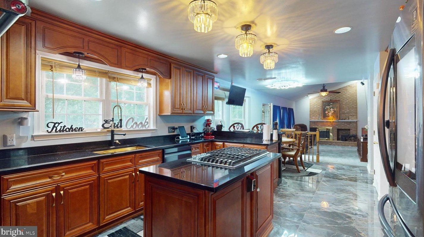 2113 Alleva Ct, Accokeek MD 20607-3254 exterior